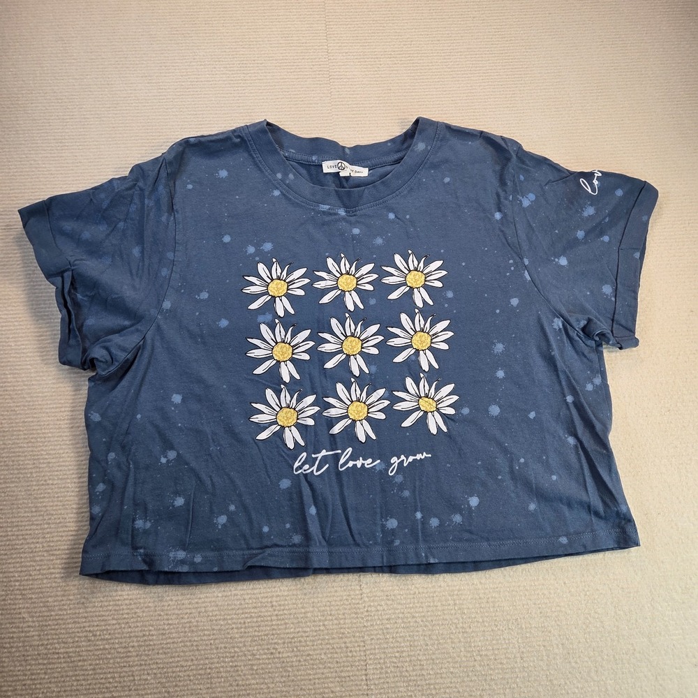 Love & Lazy Days Women's L Blue Cropped Crew Neck Short Sleeve Daisy Tee